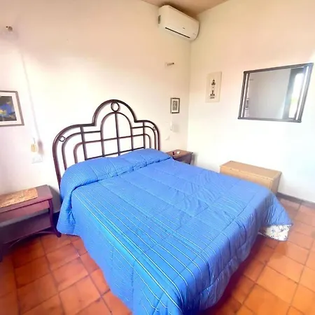 Apartment Villino Colombo San Teodoro (Sardinia)